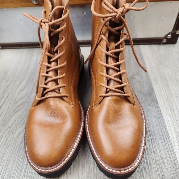 NWOB Madewell The Citywalk Lug Sole Lace Up Boots size 7 - Picture 2 of 9